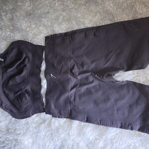 Gymshark Purple Leggings and Top Set